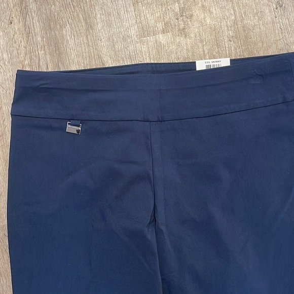 NWT ALFANI PULL ON NAVY DRESS PANT (12S) - Picture 5 of 8